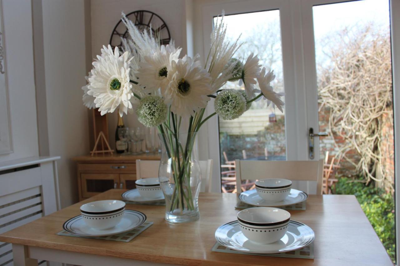 Beautiful Barn Conversion, 3 Bed, Hot Tub, Sauna, Gym, Enclosed Garden Ryde (Isle of Wight) Exterior foto