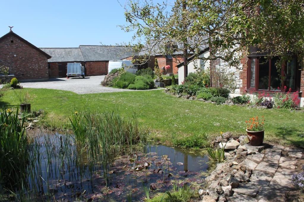 Beautiful Barn Conversion, 3 Bed, Hot Tub, Sauna, Gym, Enclosed Garden Ryde (Isle of Wight) Exterior foto