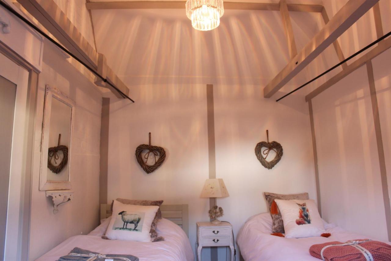Beautiful Barn Conversion, 3 Bed, Hot Tub, Sauna, Gym, Enclosed Garden Ryde (Isle of Wight) Exterior foto